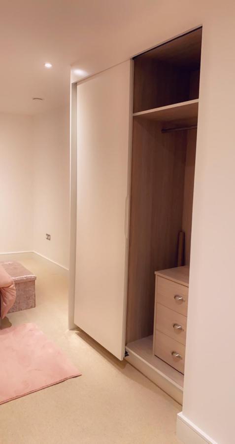 Excel Apartment London Luaran gambar